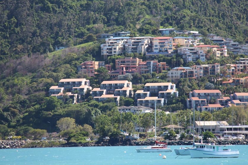 Click to view all images Airlie Beach QLD 4802 - Image 2