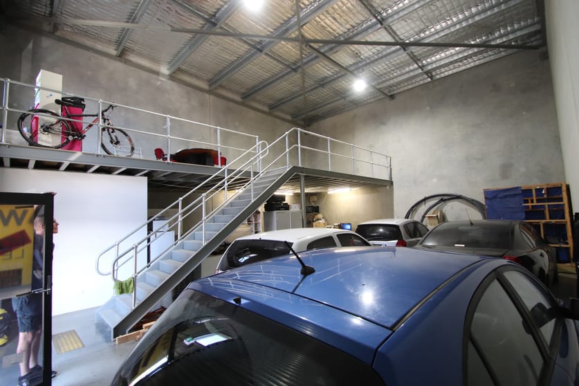 Click to view all images 2/7 Investigator Drive Unanderra NSW 2526 - Image 1
