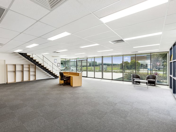 Click to view all images 10-12 Canterbury Road Braeside VIC 3195 - Image 2