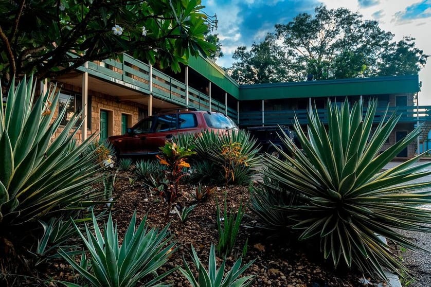 Click to view all images 11 Third Street Katherine NT 0850 - Image 3
