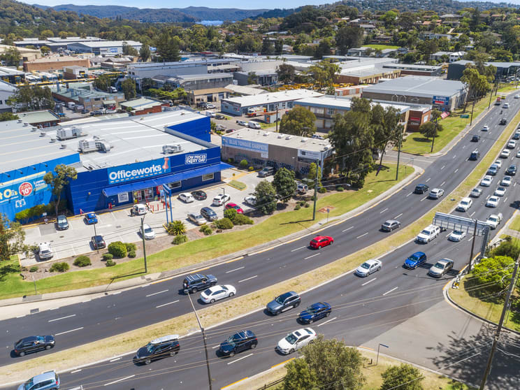 Click to view all images 41-57 Barrenjoey Road Mona Vale NSW 2103 - Image 3