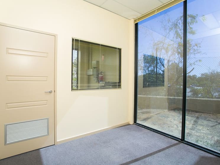 Click to view all images 13/87 McLarty Avenue Joondalup WA 6027 - Image 3