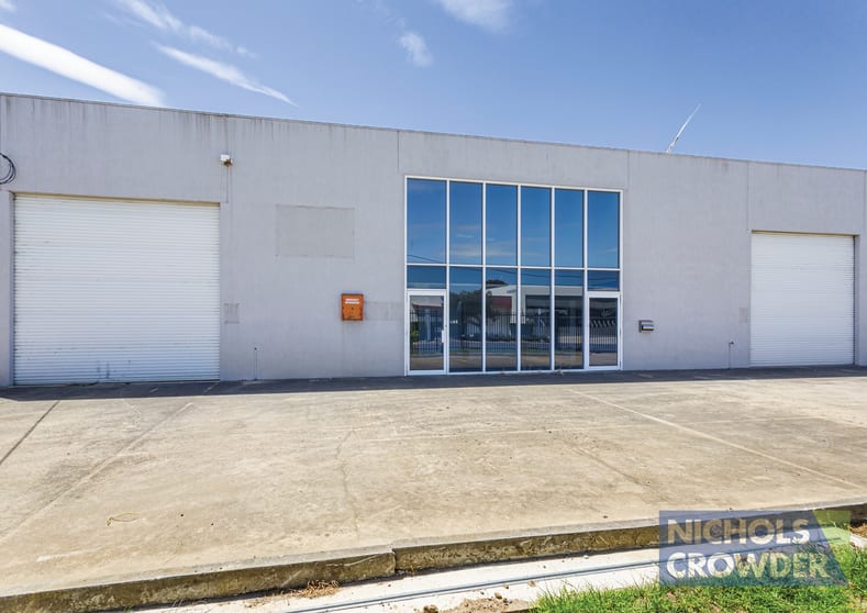 Click to view all images 2 Glendale Avenue Hastings VIC 3915 - Image 3