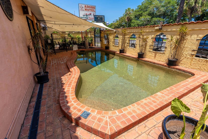 Click to view all images 191 Sheridan Street Cairns North QLD 4870 - Image 2
