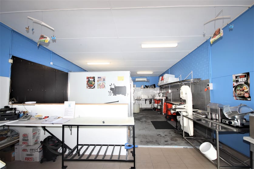 Click to view all images 22 Milton Street Bell Park VIC 3215 - Image 3
