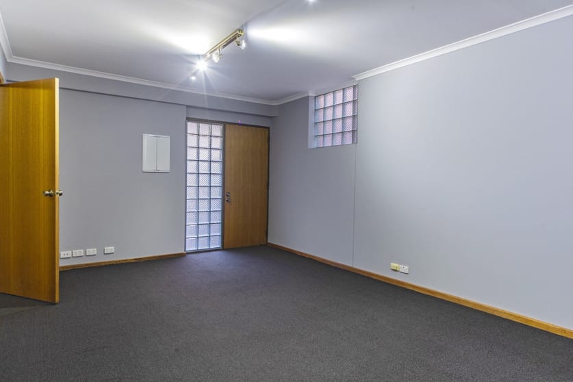 Click to view all images 47 Wright Street Adelaide SA 5000 - Image 3
