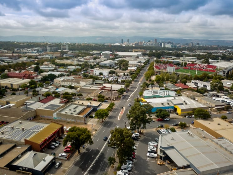 Click to view all images 73 Manton Street Hindmarsh SA 5007 - Image 3