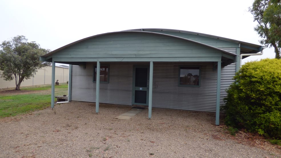 Click to view all images 19 Commerce Crescent Hindmarsh Valley SA 5211 - Image 2