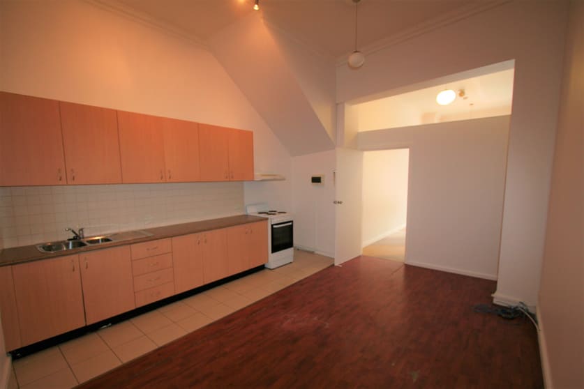 Click to view all images Suite 1/124 124 Regent Stret Redfern NSW 2016 - Image 3