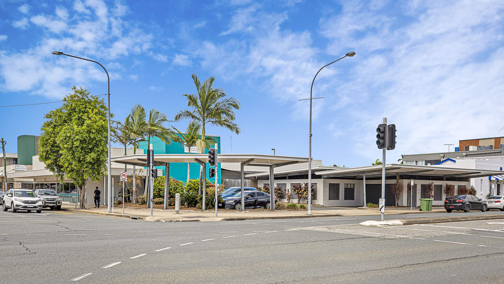 Click to view all images 41 Gordon St Mackay QLD 4740 - Image 1