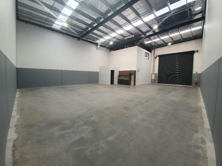 Click to view all images 101 Yale Drive Epping VIC 3076 - Image 3