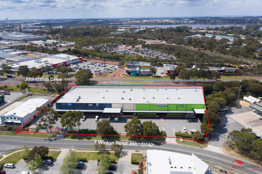 Click to view all images 3/7 Winton Road Joondalup WA 6027 - Image 2