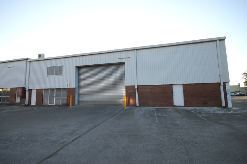 Click to view all images 7 & 13/28-32 Smith Street Capalaba QLD 4157 - Image 1