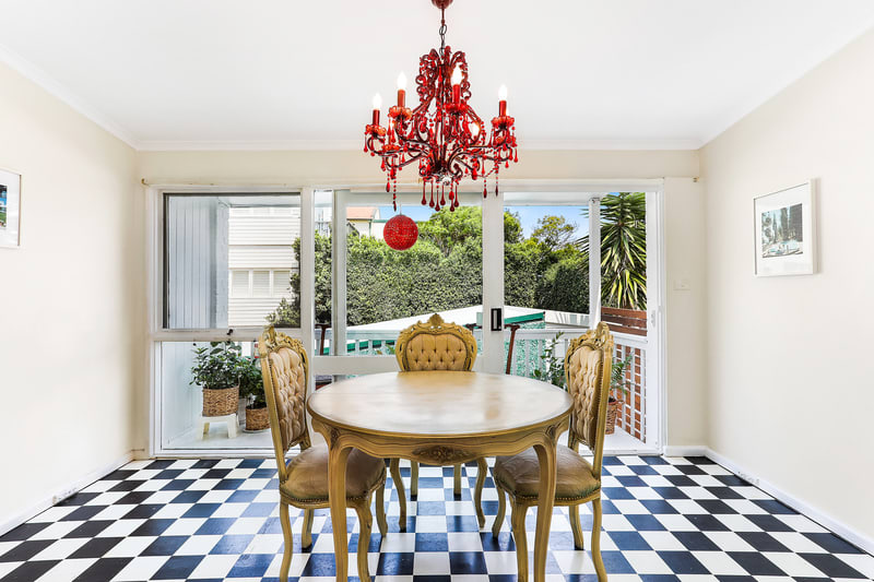 Click to view all images 10 Military Road Watsons Bay NSW 2030 - Image 2