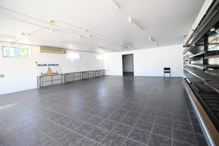 69 Hackett Terrace Richmond Hill QLD 4820 - Image 2
