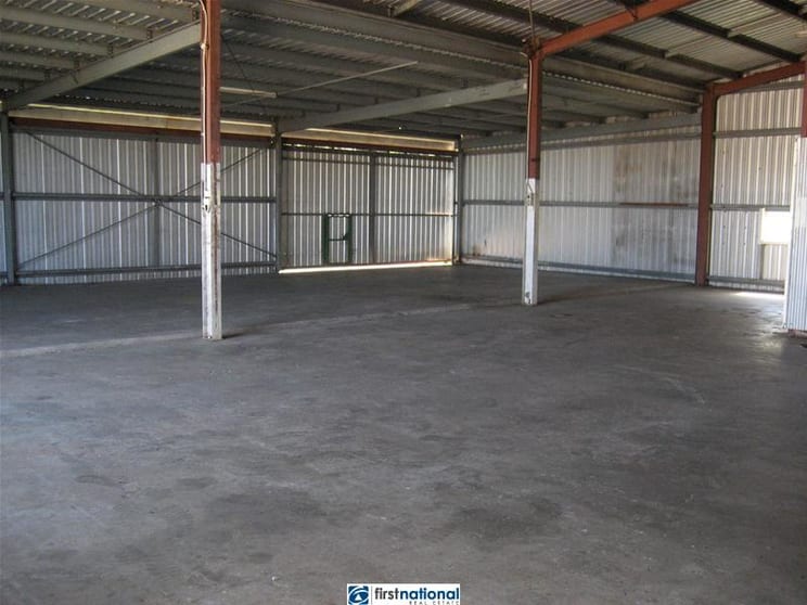 Click to view all images 9 Quilter Crescent Atherton QLD 4883 - Image 3