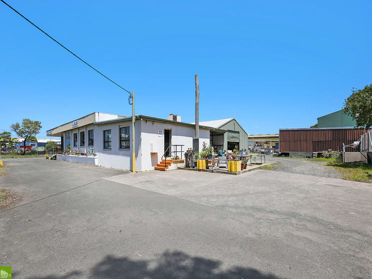 160 - 162 Shellharbour Road Port Kembla NSW 2505 - Image 2