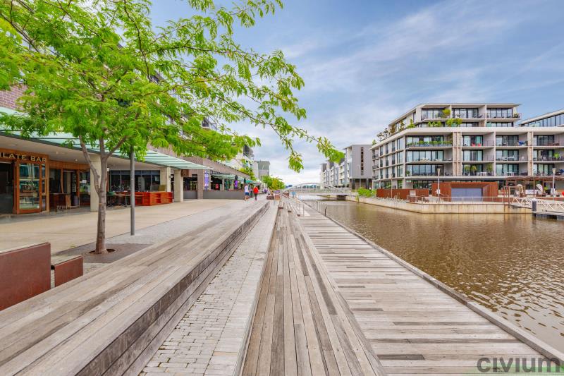 Click to view all images Ground Unit 155/4 Trevillian Quay Kingston ACT 2604 - Image 2