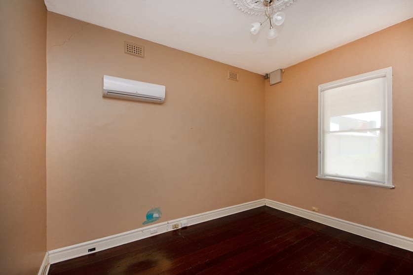 Click to view all images 100 Scarborough Beach Road Mount Hawthorn WA 6016 - Image 3