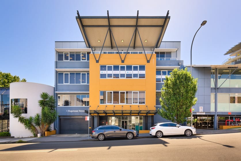 Click to view all images Level 3, 3 Hopetoun Street Charlestown NSW 2290 - Image 1