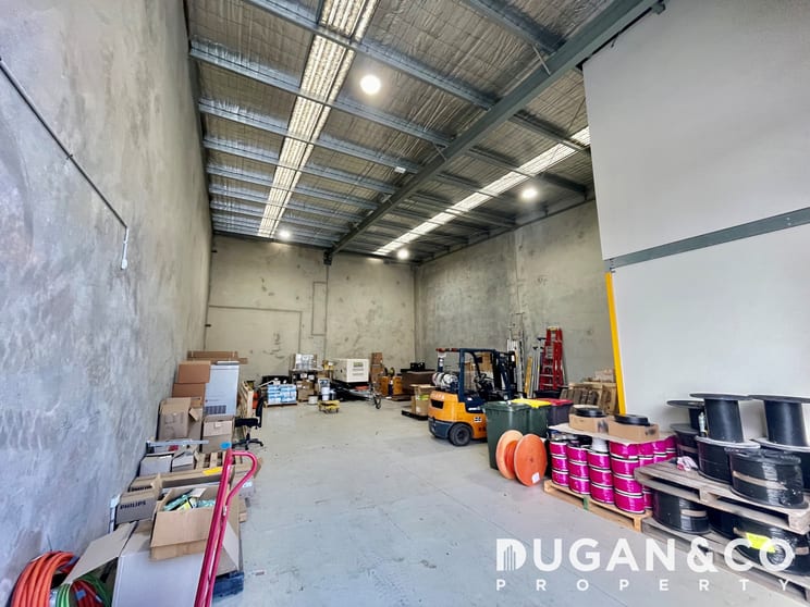 8/20 Rivergate Place Murarrie QLD 4172 - Image 2