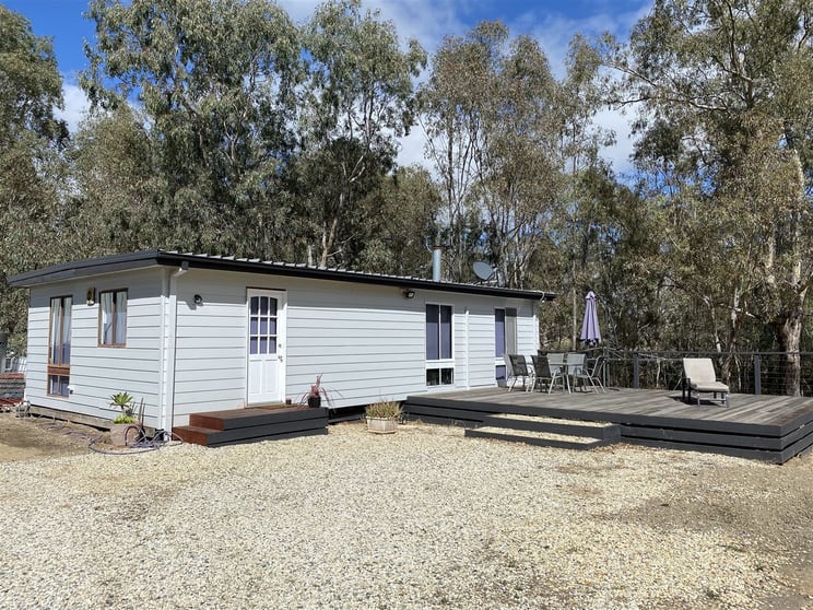 Click to view all images 12 Melaleuca Street Yea VIC 3717 - Image 1