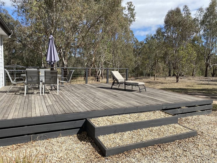 Click to view all images 12 Melaleuca Street Yea VIC 3717 - Image 2