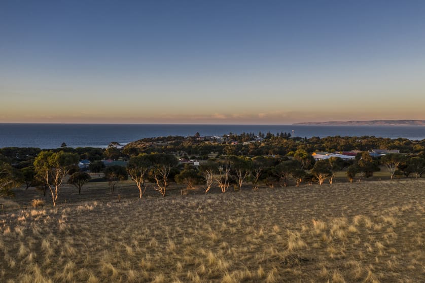 Click to view all images Cape Willoughby Road Penneshaw SA 5222 - Image 1