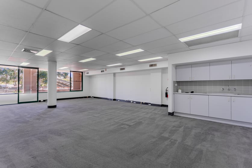 Click to view all images 3/25 Terminus Street Castle Hill NSW 2154 - Image 1