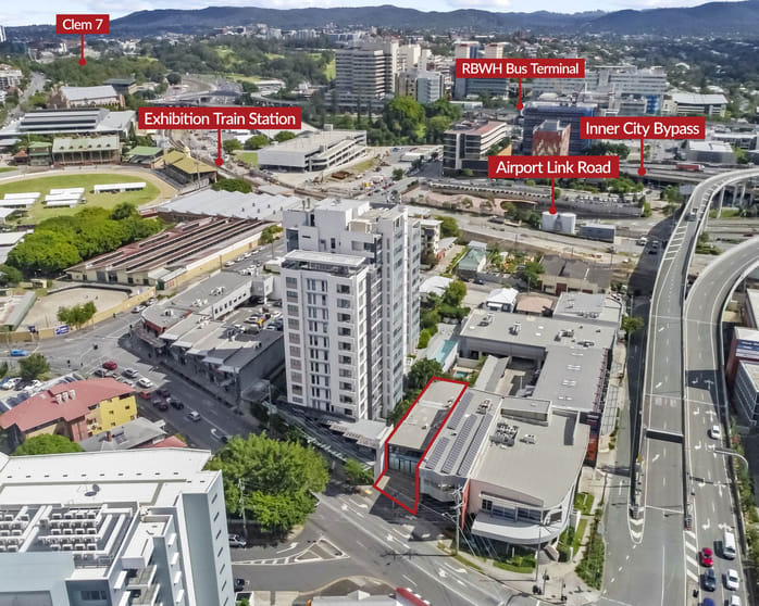 Click to view all images 22 Hamilton Place Bowen Hills QLD 4006 - Image 3
