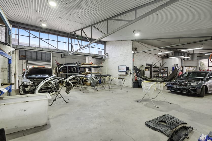 Click to view all images 111 Highbury Road & 1 Lytton Street Burwood VIC 3125 - Image 2