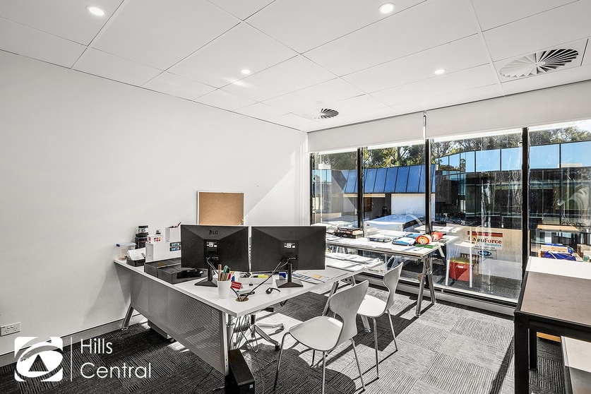 Click to view all images 31/15 Valediction Road Kings Park NSW 2148 - Image 3