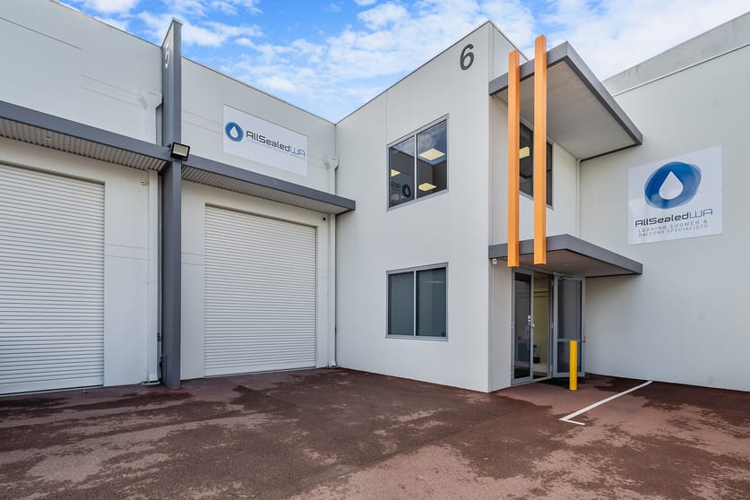 6/8 Production Road Canning Vale WA 6155 - Image 1