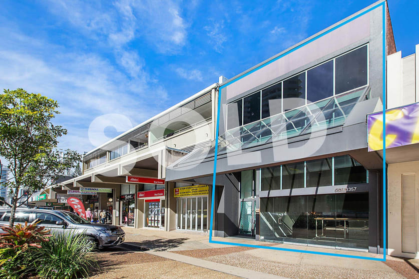Click to view all images 64 Griffith Street Coolangatta QLD 4225 - Image 1