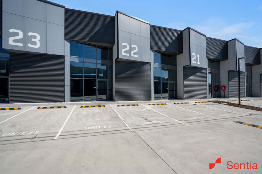 Limited industrial for lease/61 Sheppard Street Hume ACT 2620 - Image 2