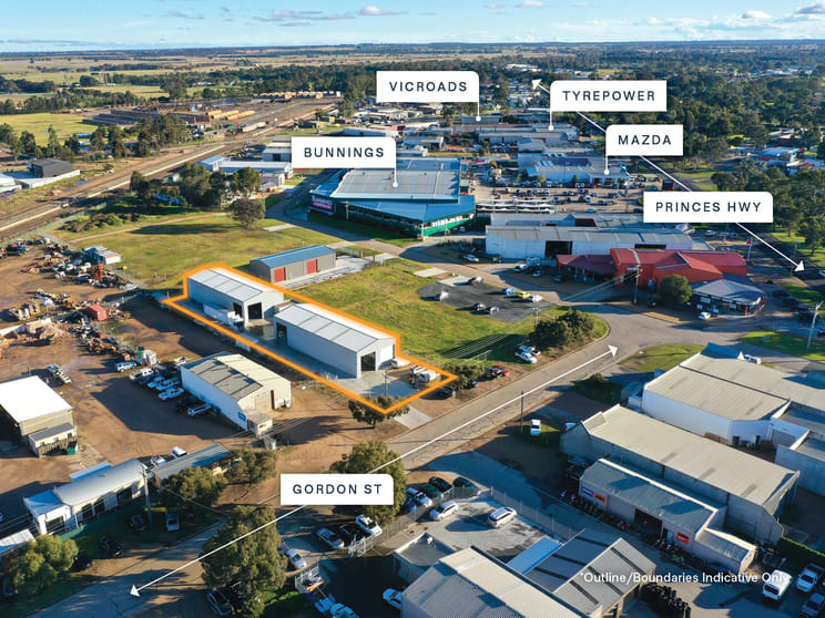 Click to view all images 29 Gordon Street Bairnsdale VIC 3875 - Image 1