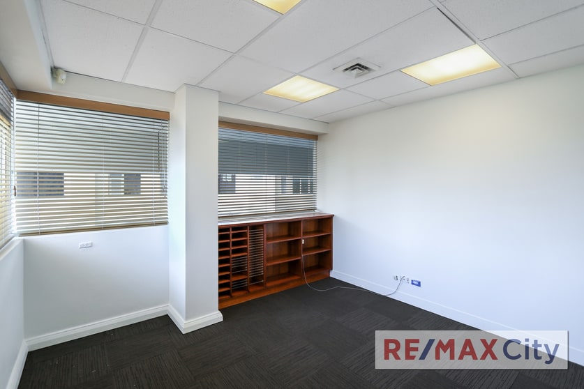 Click to view all images Level 2, Suite 7/201 Wickham Terrace Spring Hill QLD 4000 - Image 2