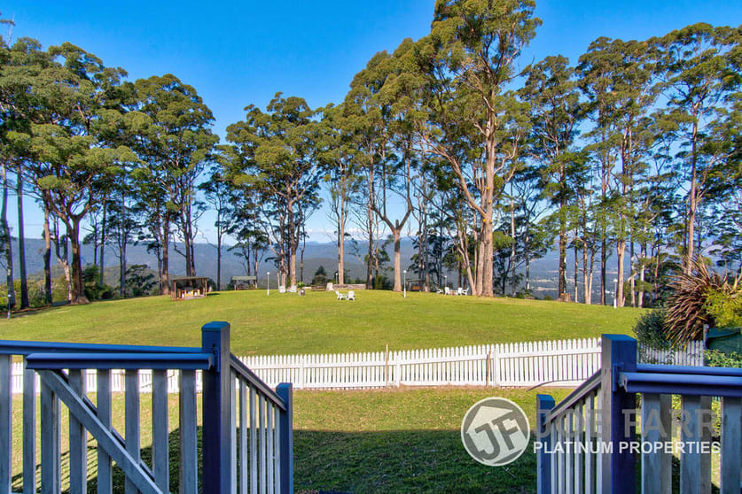 Click to view all images 13-17 MUNRO COURT Tamborine Mountain QLD 4272 - Image 1