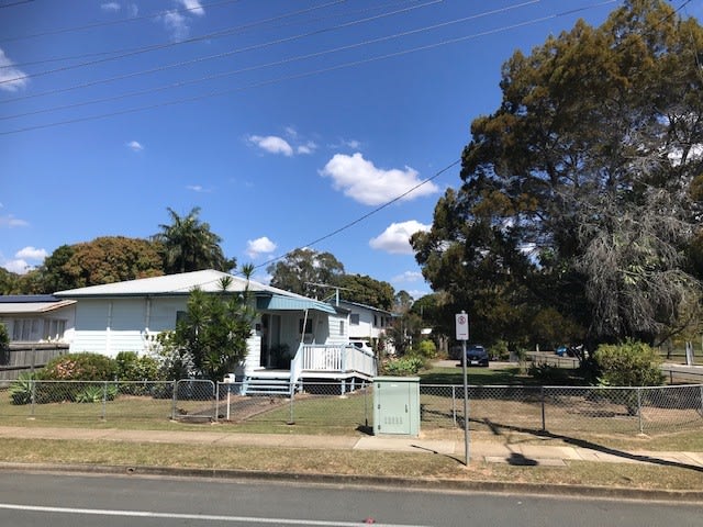 Click to view all images 196 king street Caboolture QLD 4510 - Image 2