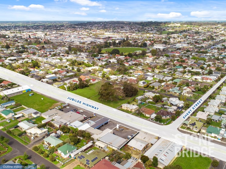 Click to view all images 86 Jubilee Highway Mount Gambier SA 5290 - Image 2