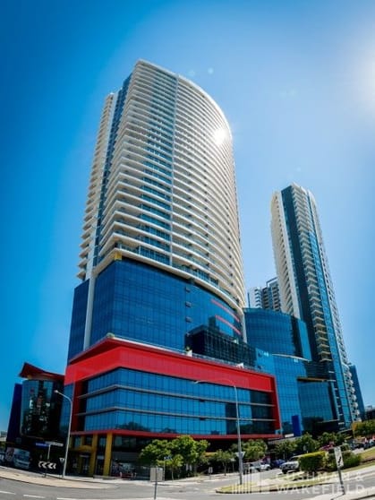 Click to view all images 5/9 Lawson Street Southport QLD 4215 - Image 1