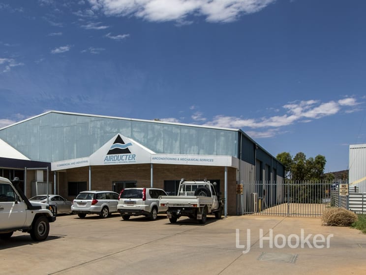 2/11 Whittaker Street Ciccone NT 0870 - Image 1