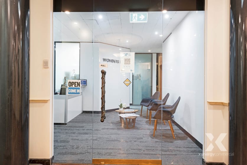 Click to view all images 301/434 St Kilda Rd. Melbourne VIC 3004 - Image 2