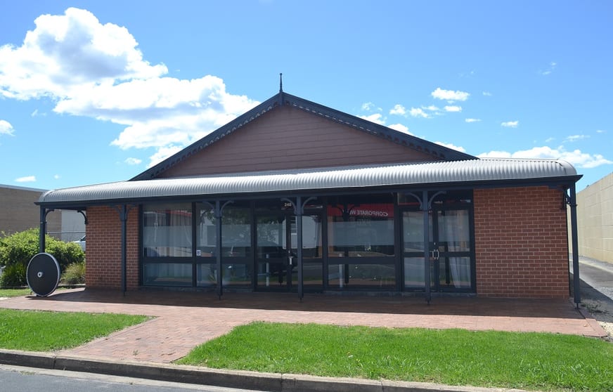248 Byron Street Inverell NSW 2360 - Image 1