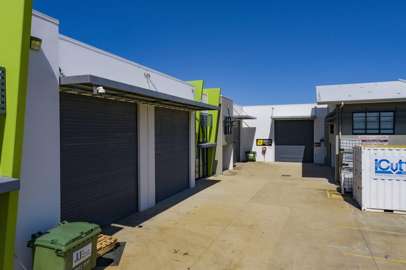 Click to view all images 16 Iridium Drive Paget QLD 4740 - Image 2