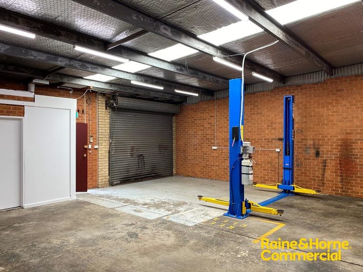 23A/4 Louise Avenue Ingleburn NSW 2565 - Image 1