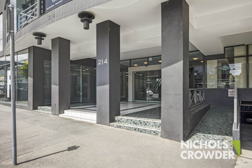 Click to view all images 4/214 Bay Street Brighton VIC 3186 - Image 2