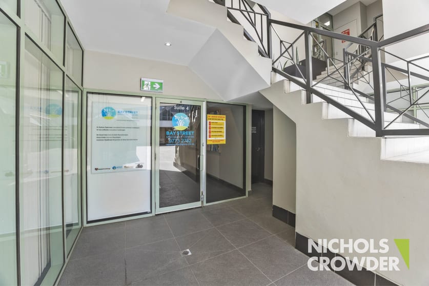 Click to view all images 4/214 Bay Street Brighton VIC 3186 - Image 3