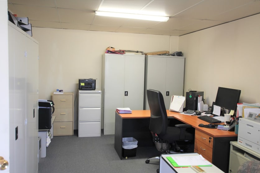 Click to view all images 6 Inverness Street Malaga WA 6090 - Image 3