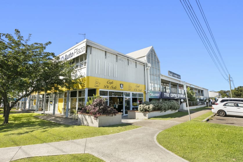 Click to view all images Kirrawee NSW 2232 - Image 1